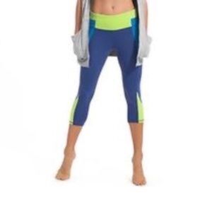 Athleta Luma Chaturanga Capri Colorblock S